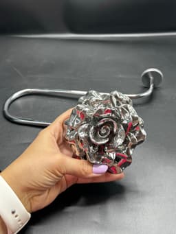 گل میخ عصایی طرح گل - تصویر کوچک 3