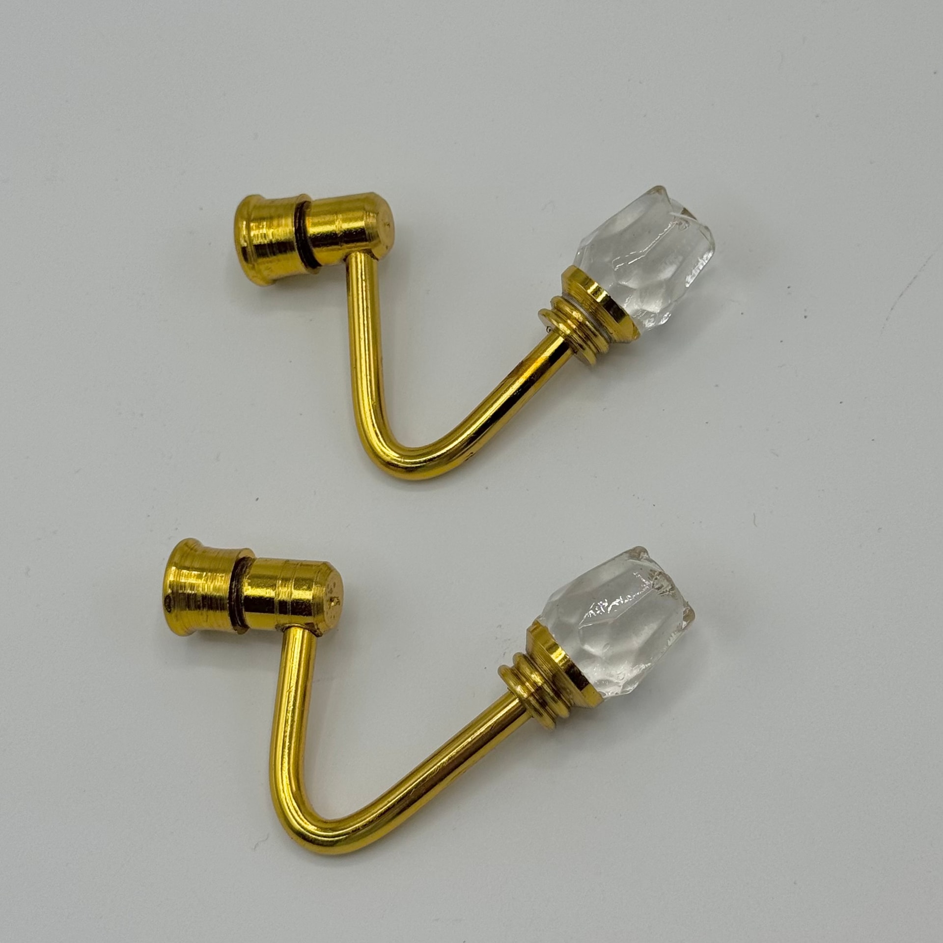 گل میخ کریستال کوچک کد 1028 - تصویر 1