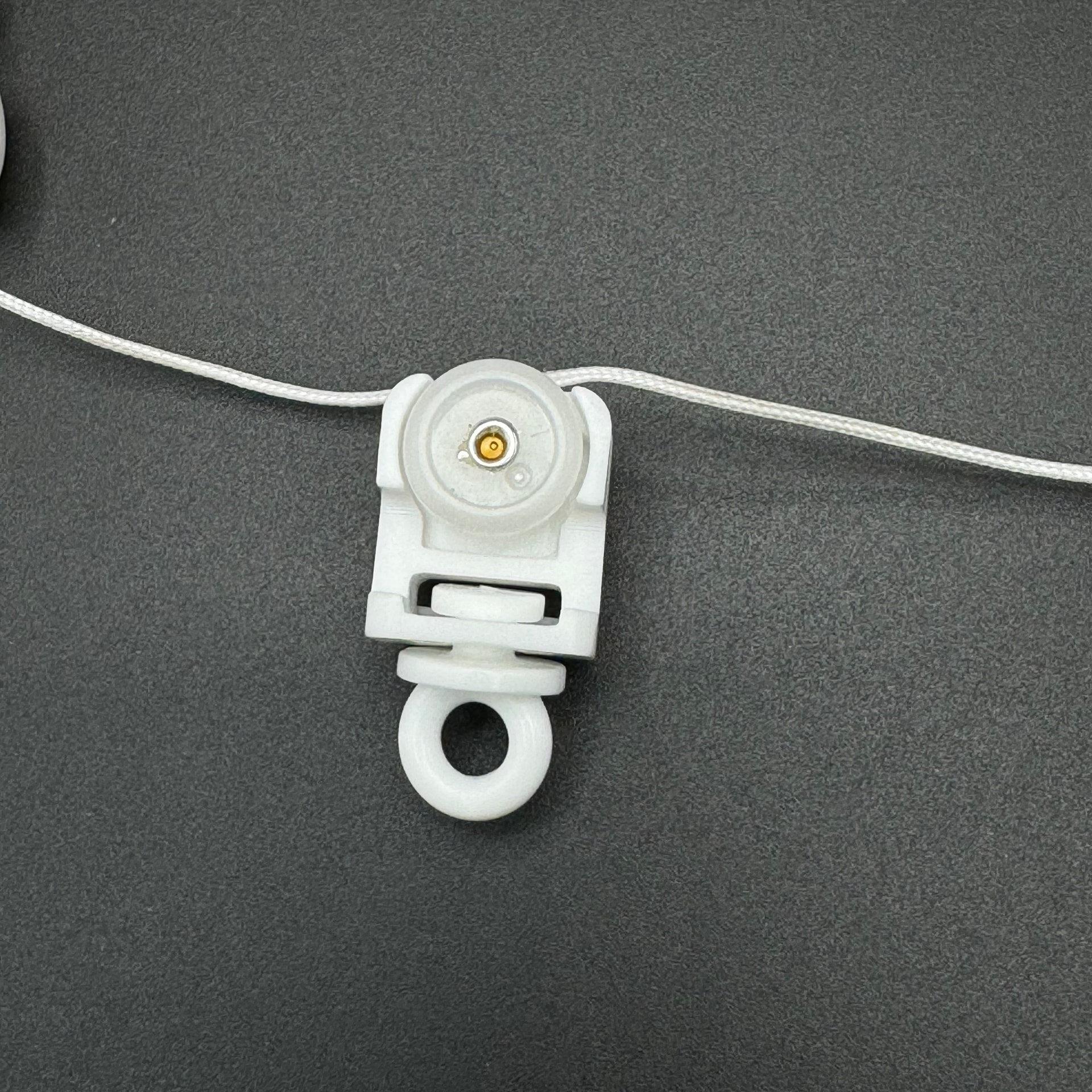 گیره  مینیمال رویال چرخ سفید - تصویر 1