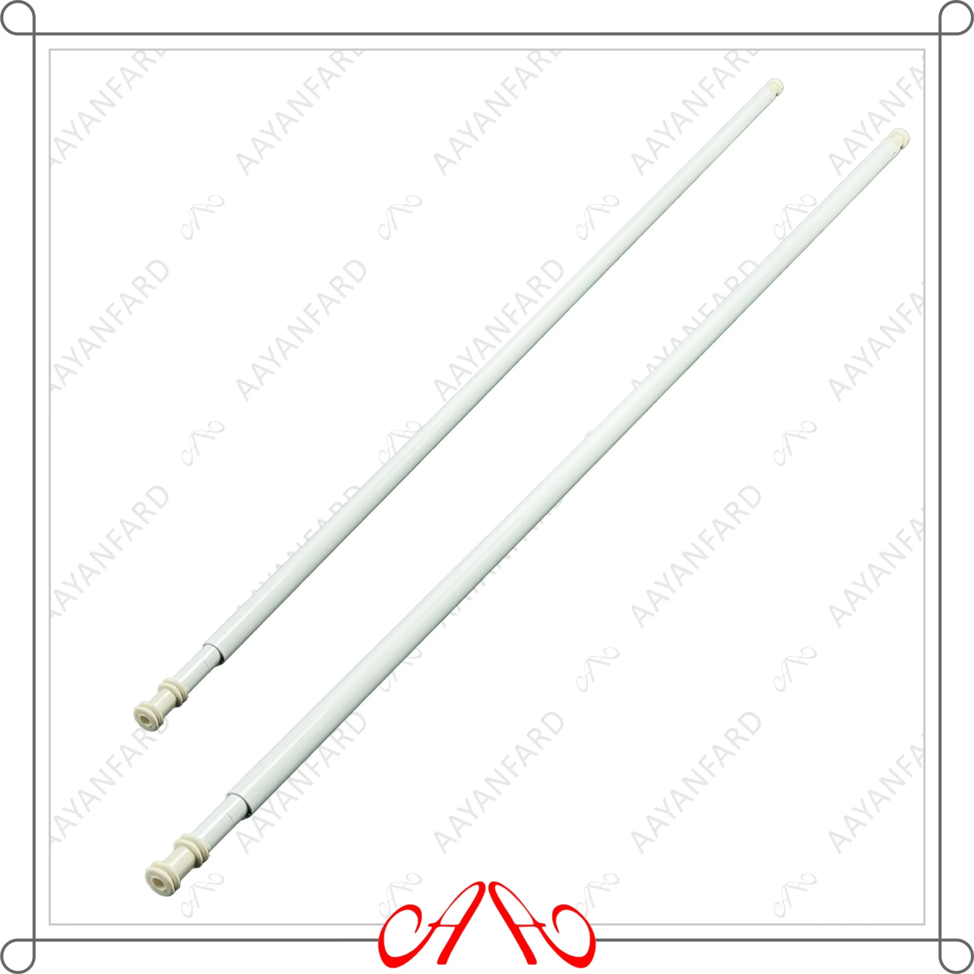 پشت دری آهنی سفید - تصویر 1