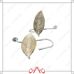 گل میخ عصایی برگ - تصویر کوچک 2